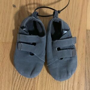 Splay Velcro sneakers 8C EUC